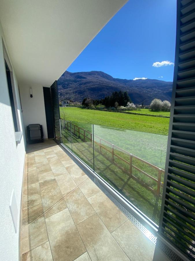 Appartement Il Giardino Dei Ciliegi à Colico Extérieur photo