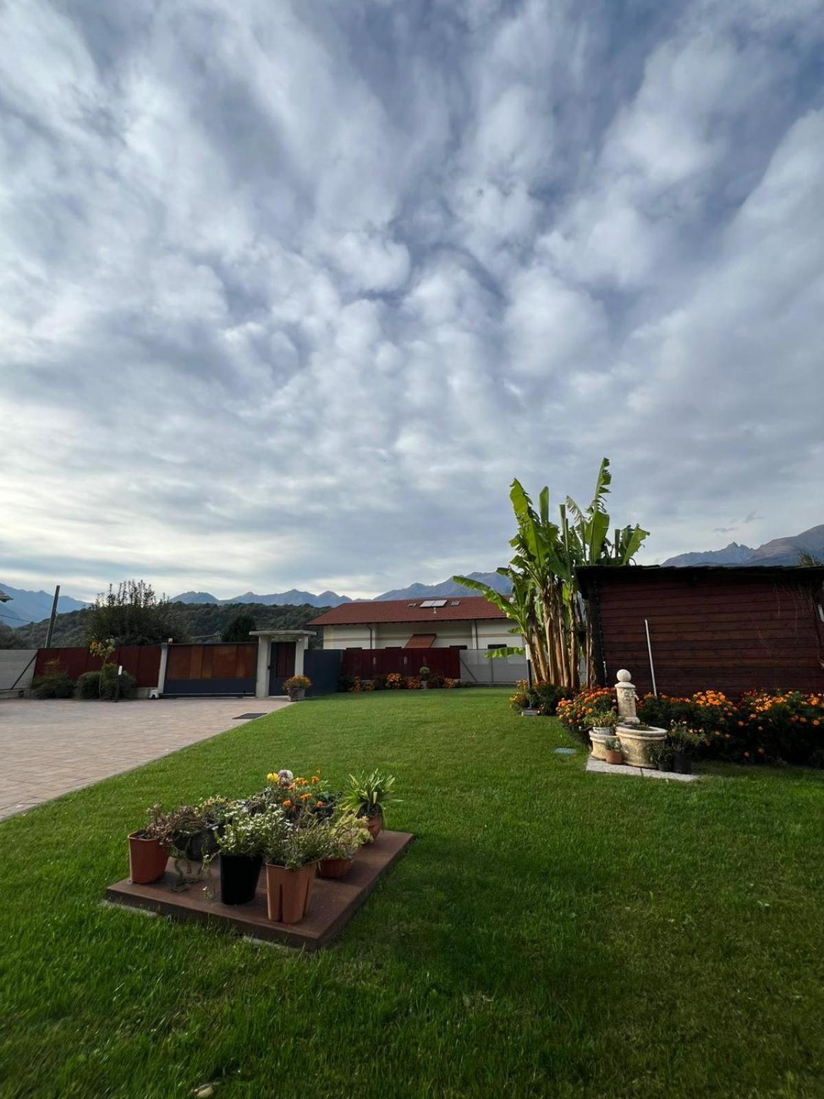 Appartement Il Giardino Dei Ciliegi à Colico Extérieur photo